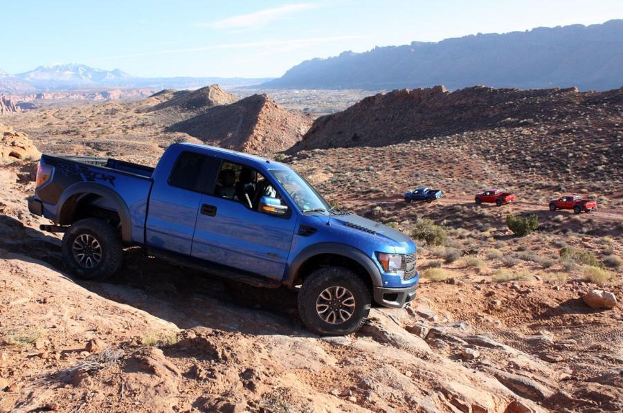  Ford F-150 SVT Raptor 2012 года  (фото 44 из 56)